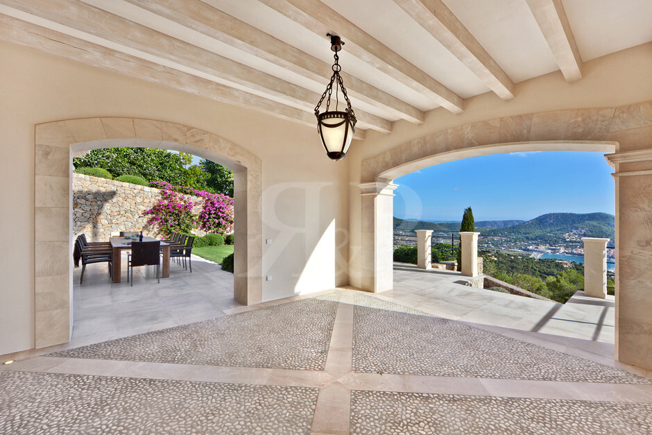 Mega Villa Mont Port, Gallery 29