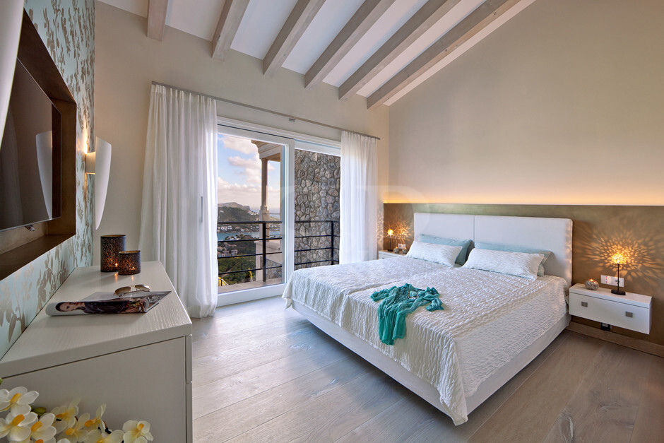 Mega Villa Mont Port, Gallery 13