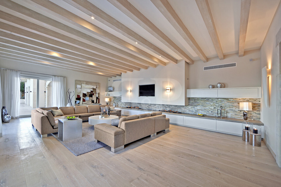 Mega Villa Mont Port, Gallery 23