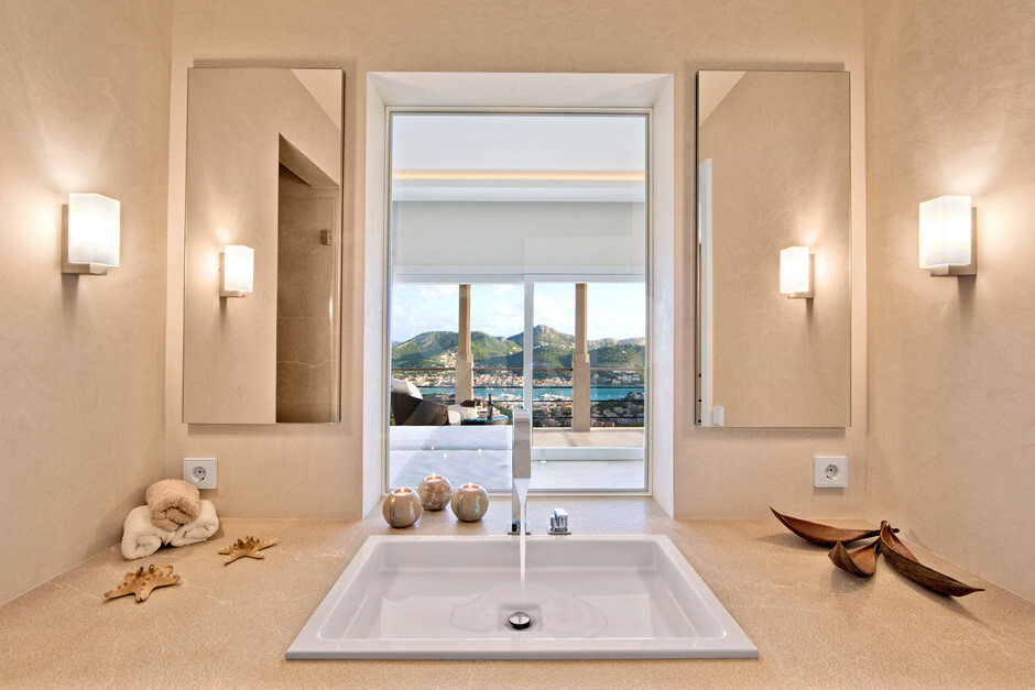 Mega Villa Mont Port, Gallery 7