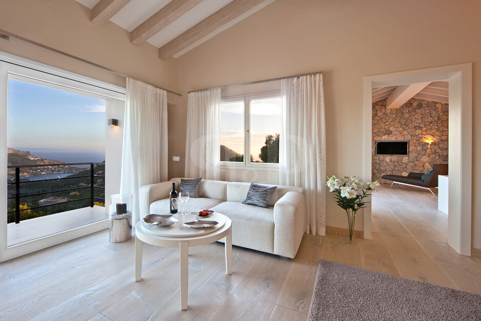 Mega Villa Mont Port, Gallery 10