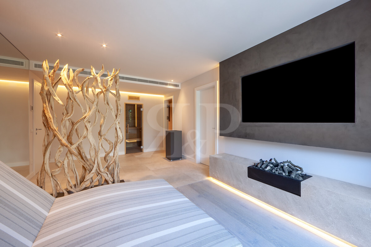 Only One, Bildergalerie 21
