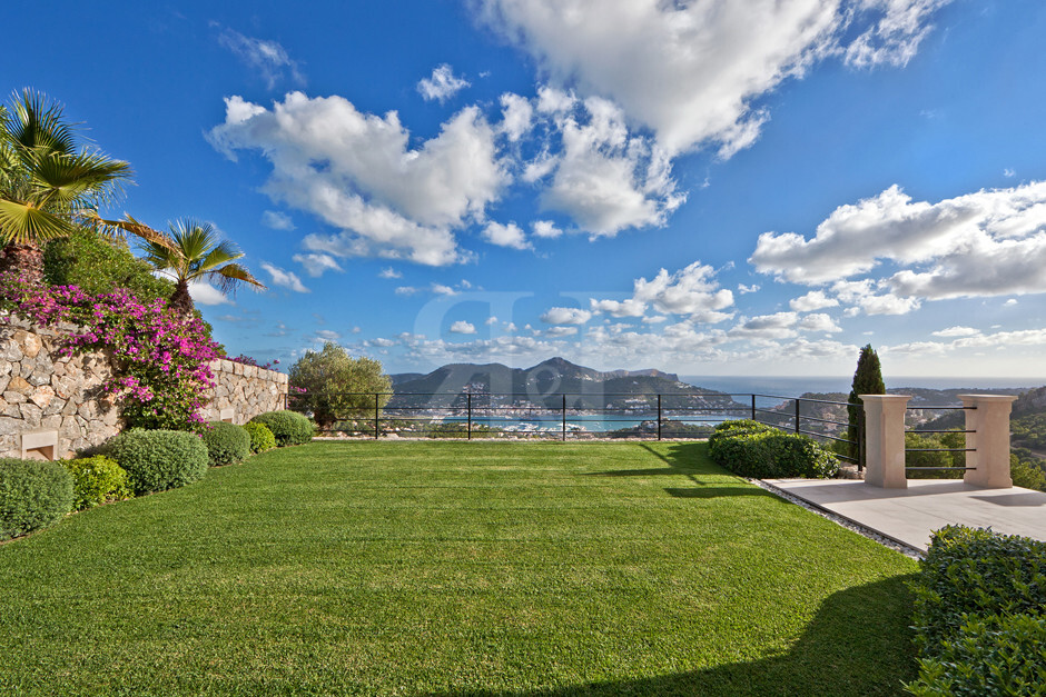 Mega Villa Mont Port, Gallery 26