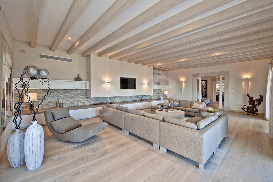 Mega Villa Mont Port, Gallery 22