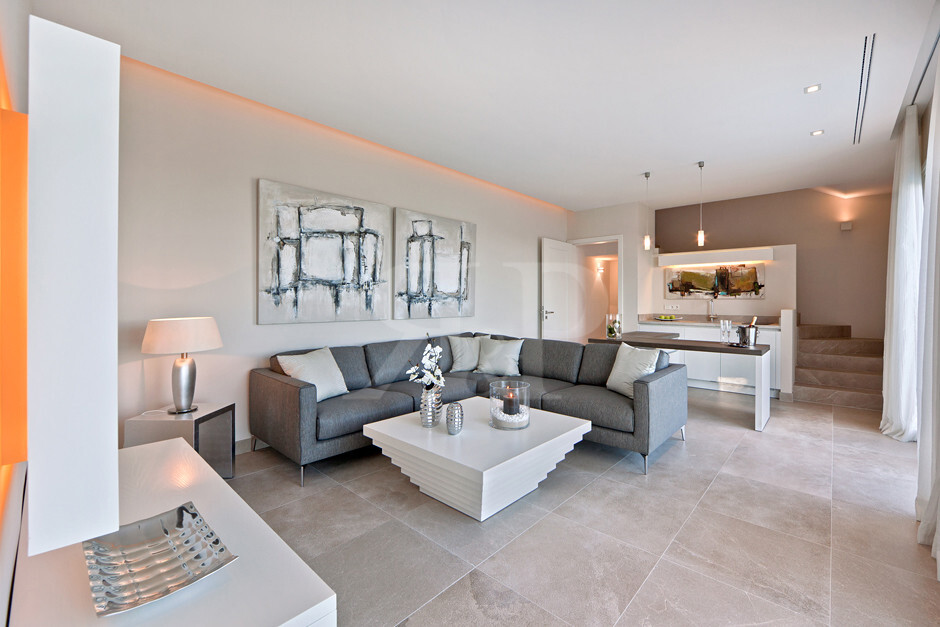 Mega Villa Mont Port, Gallery 18