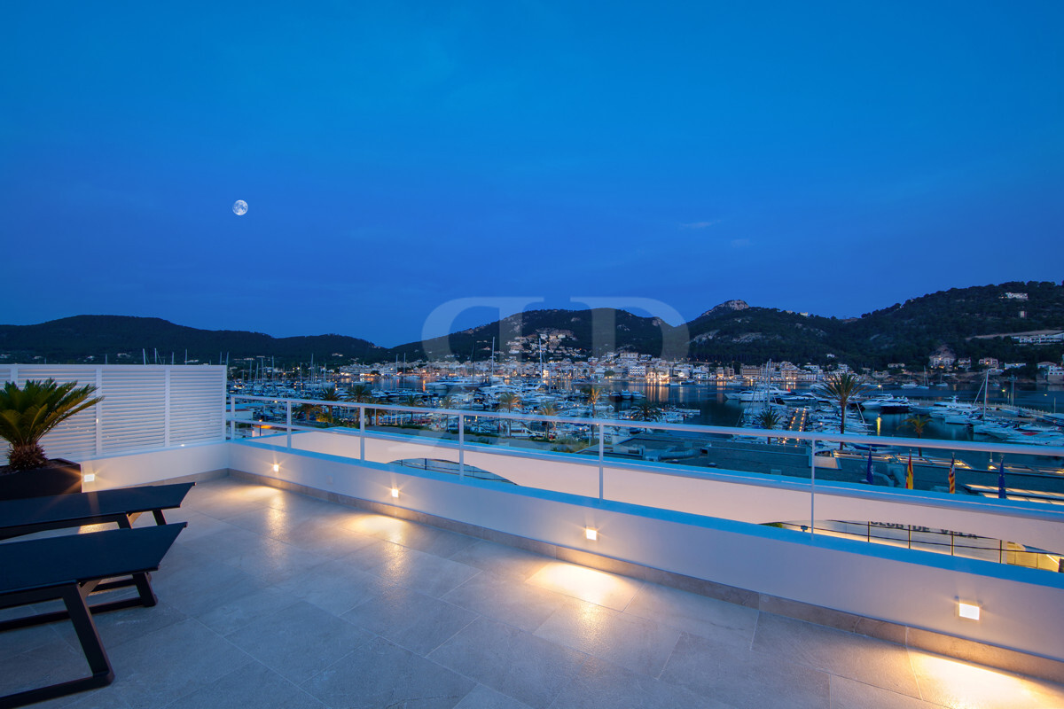 Cielo Penthouse, Gallery 15