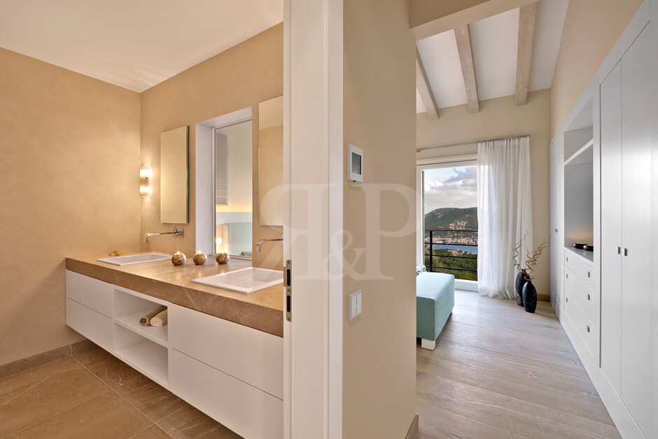 Mega Villa Mont Port, Gallery 14
